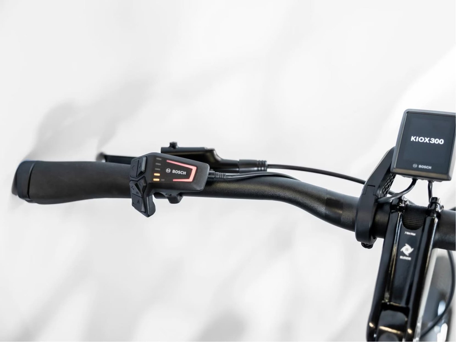 VTC Électrique Trek Allant+ 7 Shimano Deore 10V 625 Wh 2023 – Image 7