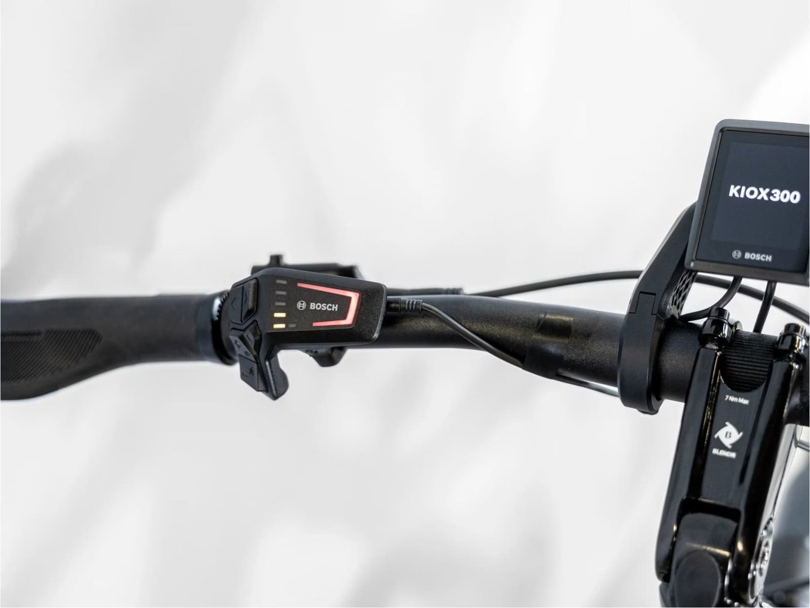 VTC Électrique Trek Allant+ 9 Enviolo Trekking 625 Wh 2023 – Image 3